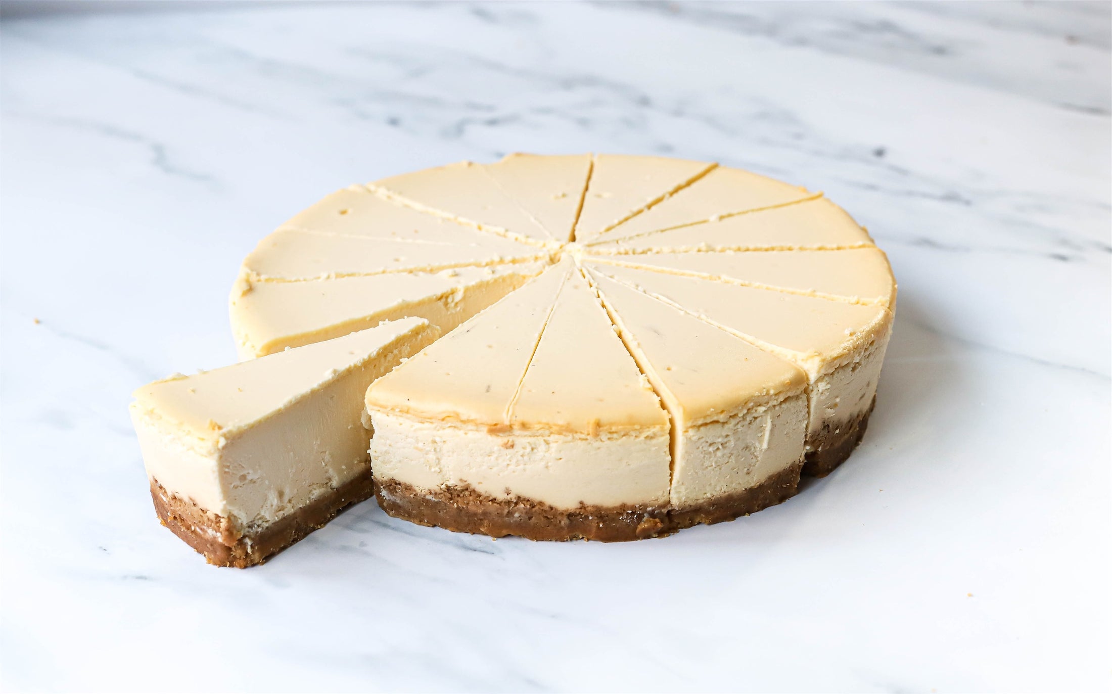 New York Baked Vanilla Cheesecake